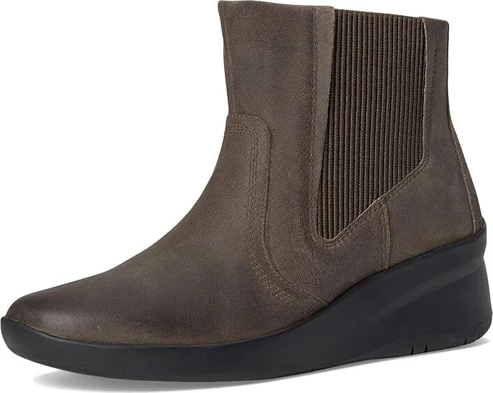 Clarks Suttyn Rae Women's Boots Slate Leather : 6.5 D - Wide, Leather/Rubber - Image 5