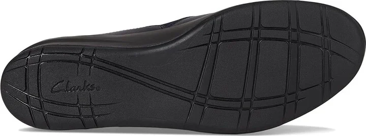 Clarks Suttyn Walk Women's Flat Shoes Navy Leather : 7.5 B - Medium, Leather/Rubber - Image 3