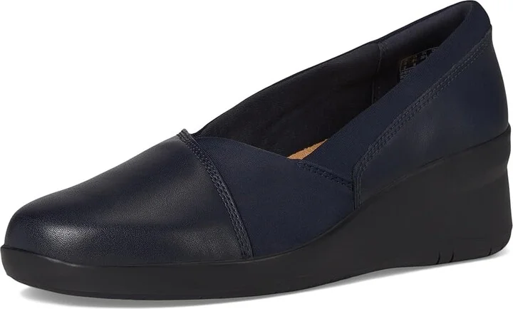 Clarks Suttyn Walk Women's Flat Shoes Navy Leather : 7.5 B - Medium, Leather/Rubber - Image 5