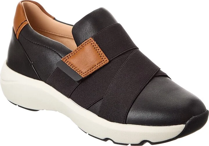 Clarks Tivoli Strap Leather Sneaker