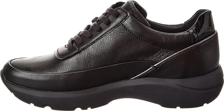Clarks Tivoli Zip Leather Sneaker - Image 2