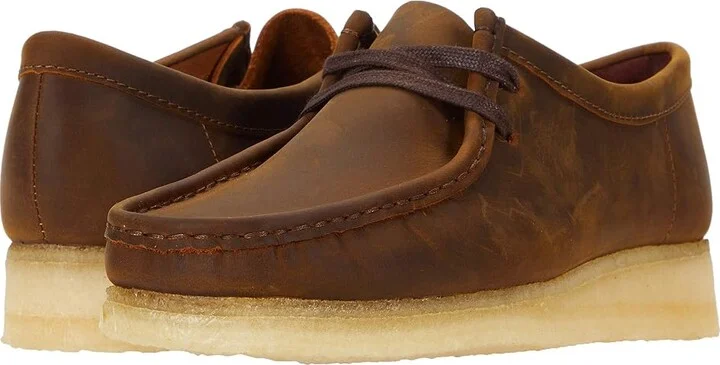 Clarks Wallabee Women's Lace up casual Shoes Beeswax 1 : 8.5 B - Medium, Leather