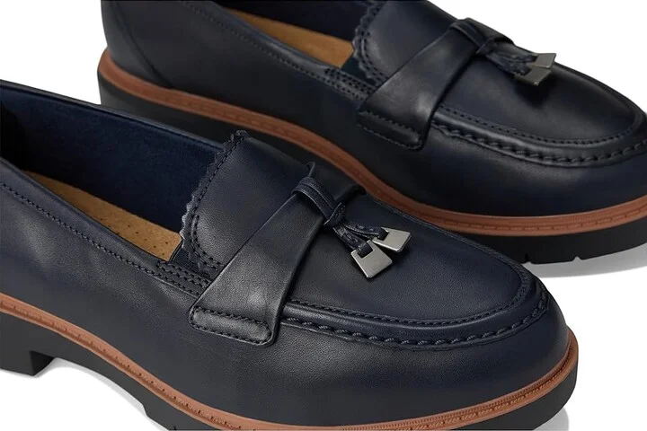 Clarks Westlynn Bella Women's Flat Shoes Navy Leather : 6.5 B - Medium - Image 7