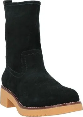 Clarks Woman Ankle boots - Image 2