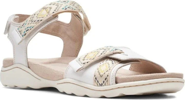 Clarks Women's Amanda Sprint Flat Sandal