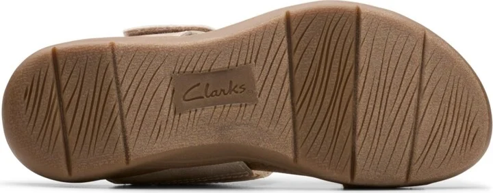 Clarks Women's April Raelyn Slip On Flat Sandals - Image 8