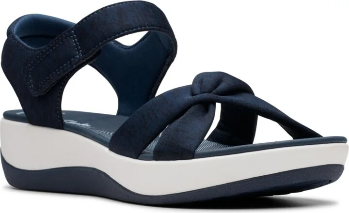 Clarks Women's Arla Daisy Slip On Flat Sandals