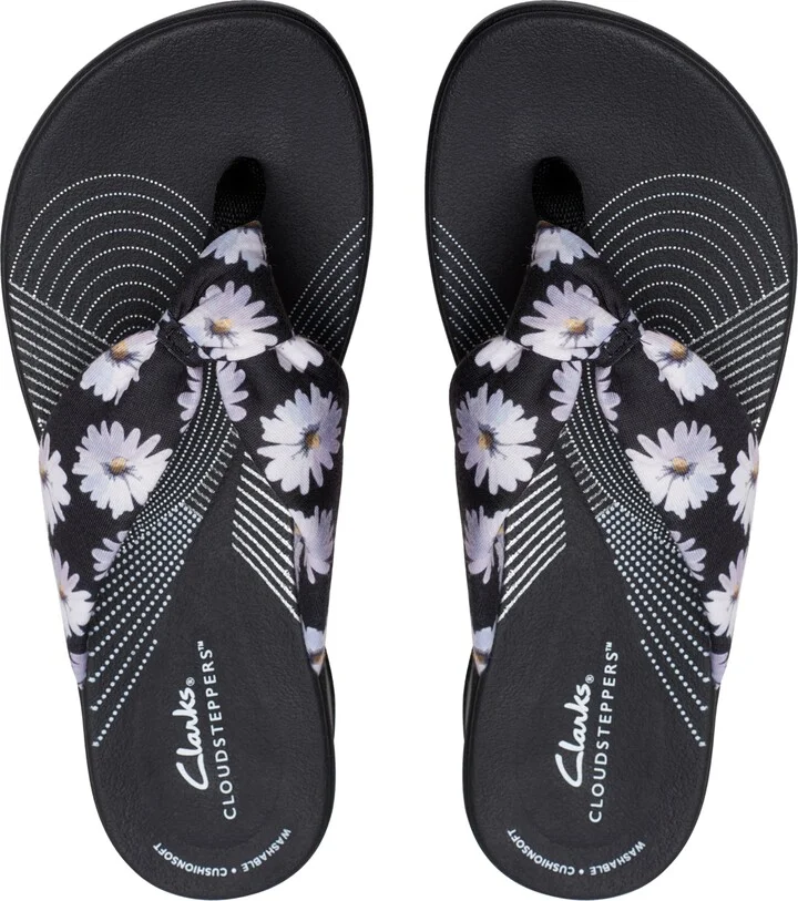 Clarks Women's Arla Glison Slip-On Platform Wedge Sandals - Image 4