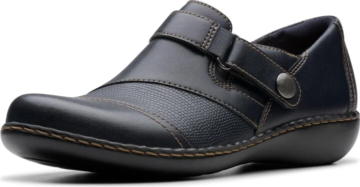 Clarks Women's Ashland Gem Loafer