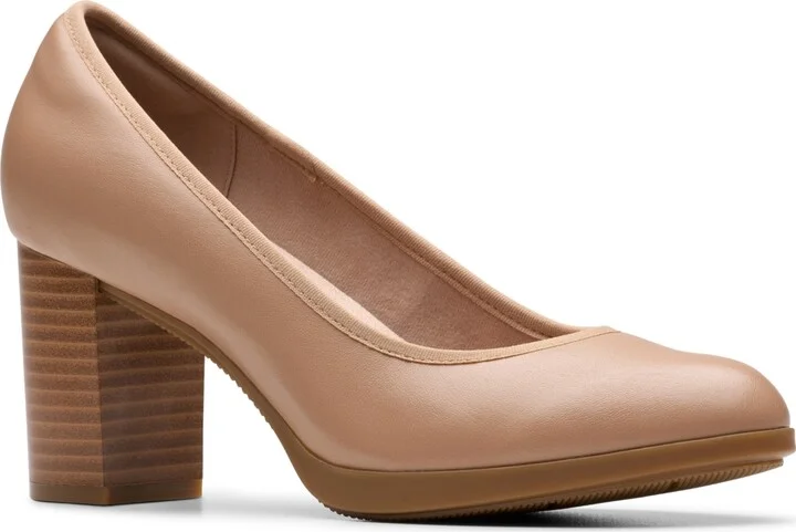 Clarks Women's Bayla Carly Slip-On Pumps
