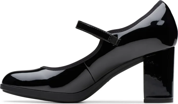 Clarks Women's Bayla Lily Riptape Dress Pumps - Image 5
