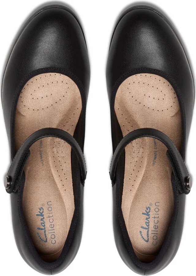 Clarks Women's Bayla Lily Round Toe Pumps - Image 4