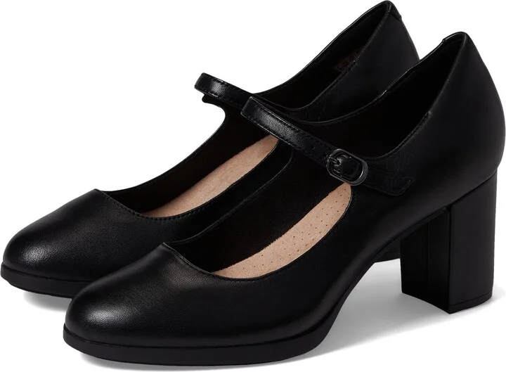 Clarks Women's Bayla Nora Pump