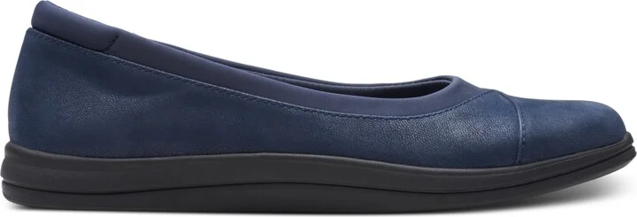 Clarks Women's Breeze Ayla Round-Toe Slip-On Flats - Image 6