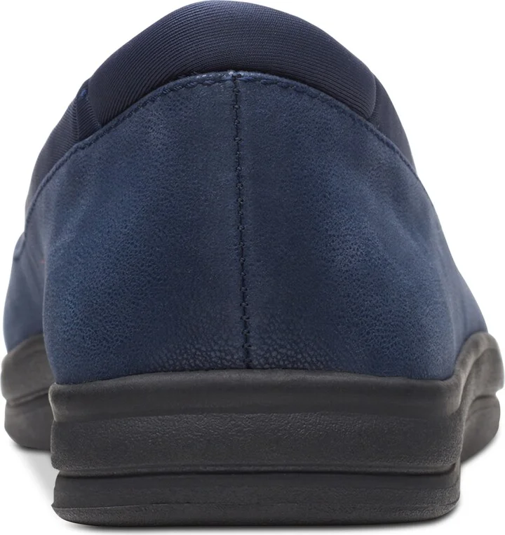 Clarks Women's Breeze Ayla Round-Toe Slip-On Flats - Image 7