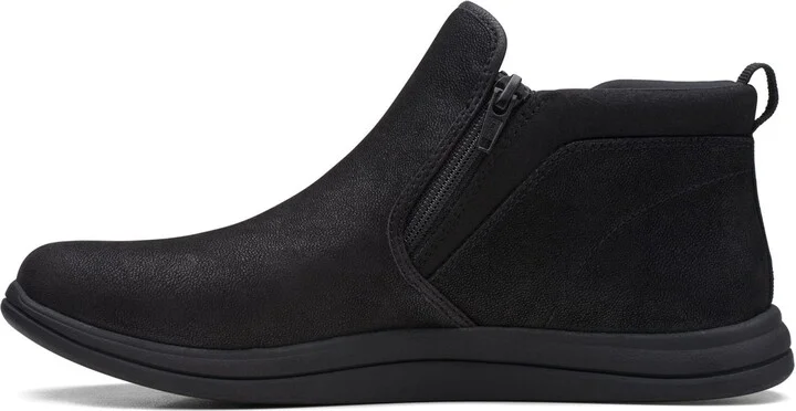 Clarks Women's Breeze Clover Ankle Boot