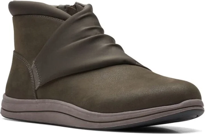 Clarks Women's Breeze Dusk Ankle Boot