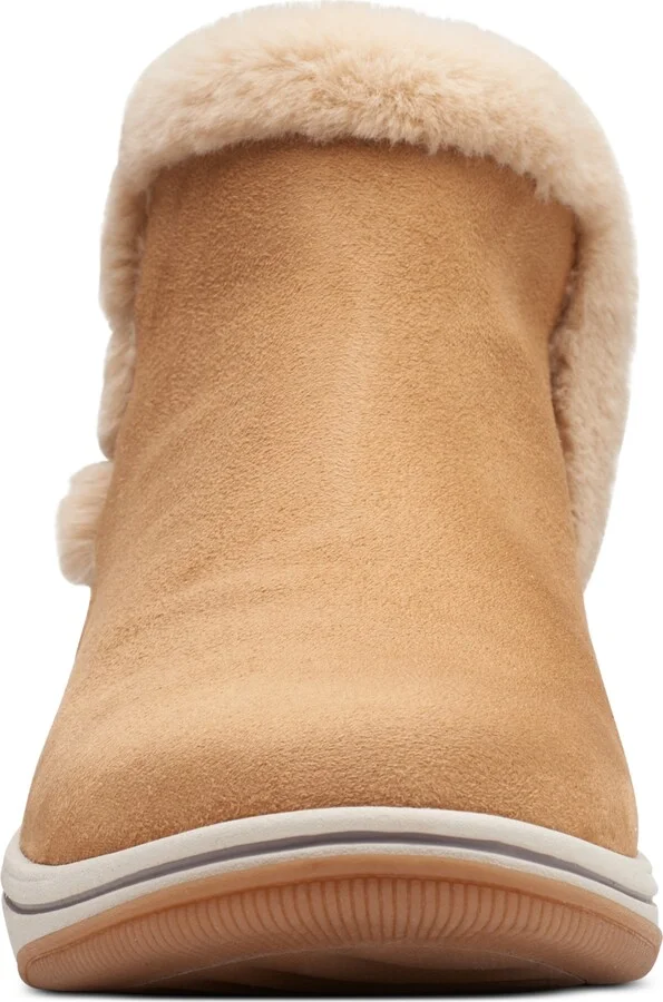 Clarks Women's Breeze Fur Booties - Image 3