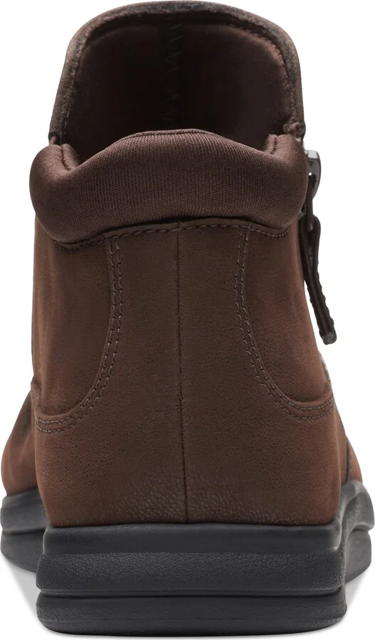 Clarks Women's Breeze Range Ruched Ankle Booties - Image 7
