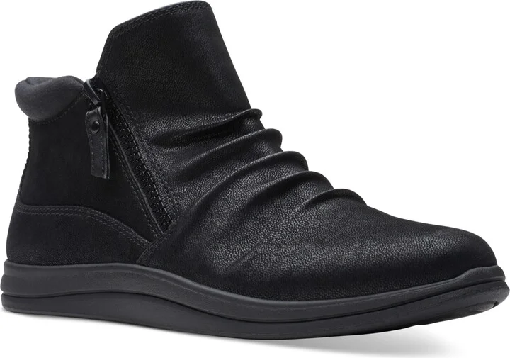Clarks Women's Breeze Range Ruched Ankle Booties