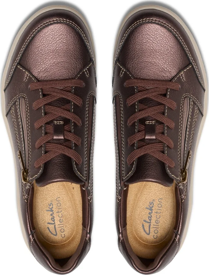 Clarks Women's Bryianne Bayla Round Toe Sneakers - Image 4