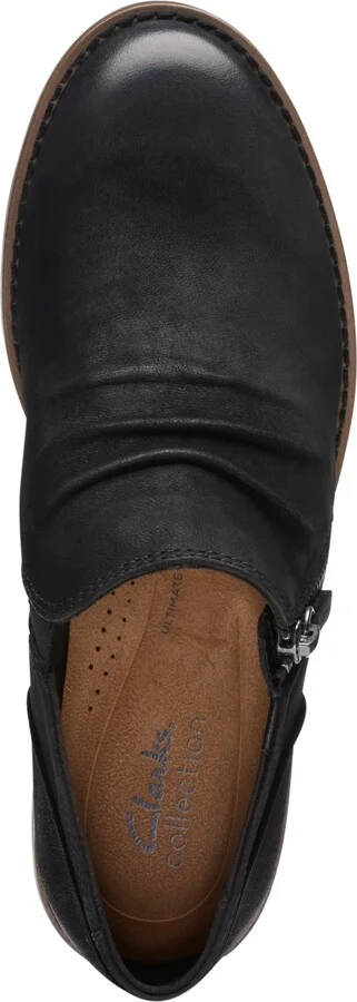 Clarks Women's Camzin Pace Ruched Zip Ankle Booties - Image 3