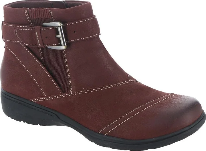 Clarks Women's Carleigh Dalia Ankle Boot