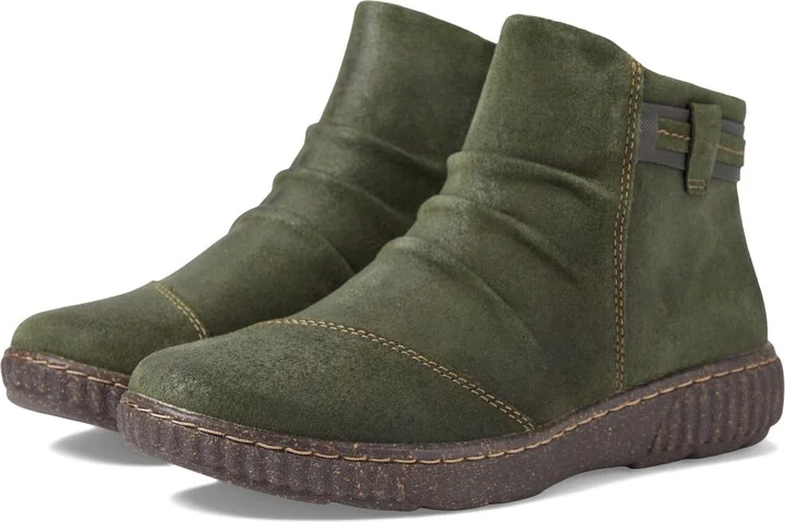Clarks Women's Caroline Derby Ankle Boot