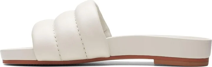 Clarks Women's Casual Flat Sandal