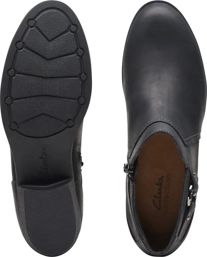 Clarks Women's Charleton Grace Buckled Ankle Booties - Image 9