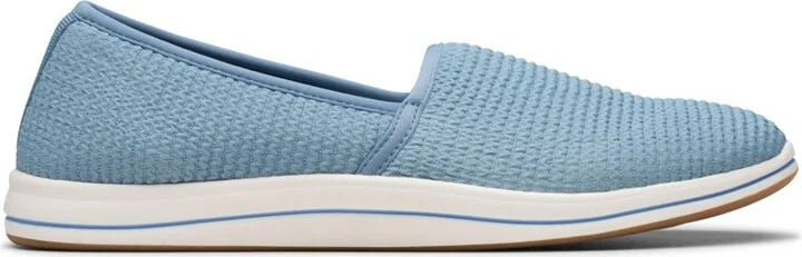 Clarks Women's Cloud Steppers Breeze Stretch Closed Toe Shoes - Image 7