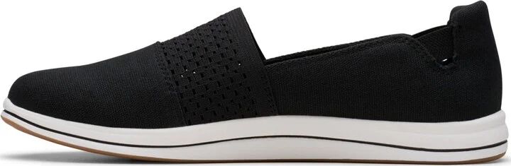 Clarks Women's Cloud Steppers Breeze Vibe Flat Shoes - Image 3