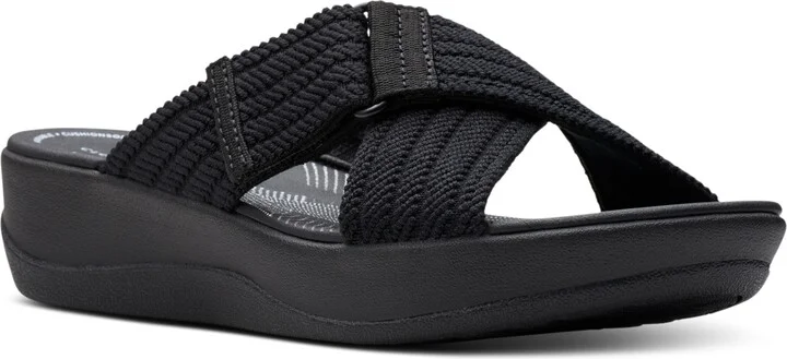 Clarks Women's Cloudsteppers Arla Wave Sandals
