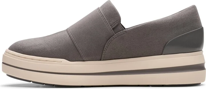 Clarks Women's Cloudsteppers Audreigh Eve Shoes - Image 3