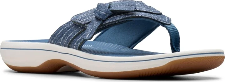 Clarks Women's Cloudsteppers Breeze Dalia Rip Tape Sandals
