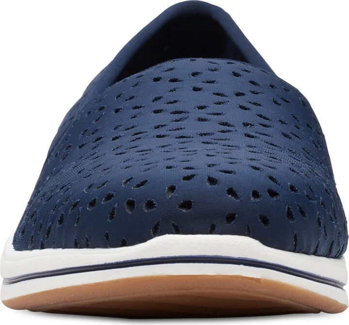 Clarks Women's Cloudsteppers Breeze Emily Perforated Loafer Flats - Image 7