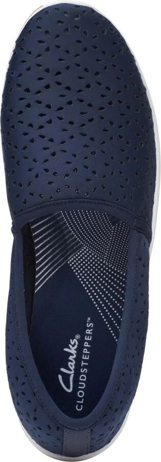 Clarks Women's Cloudsteppers Breeze Emily Perforated Loafer Flats - Image 8