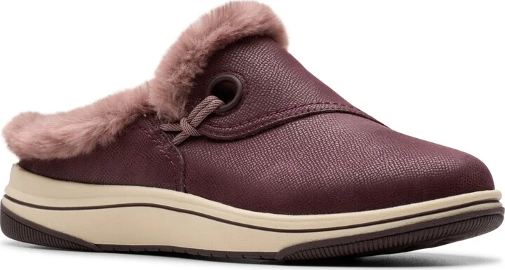 Clarks Women's Cloudsteppers Breeze Myth Round Toe Mules