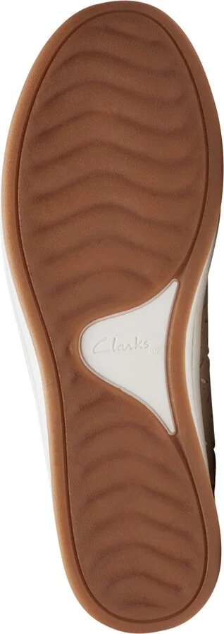 Clarks Women's Cloudsteppers Breeze Roam Perfed Flats - Image 9