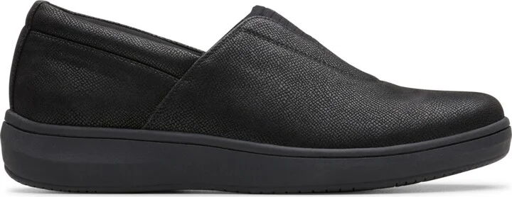 Clarks Women's Cloudsteppers Breeze Sky Ria Round Toe Shoes - Black, White Textile - Image 10