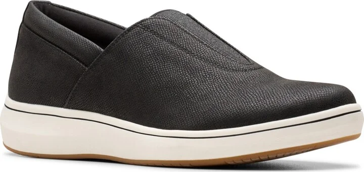 Clarks Women's Cloudsteppers Breeze Sky Ria Round Toe Shoes - Black, White Textile