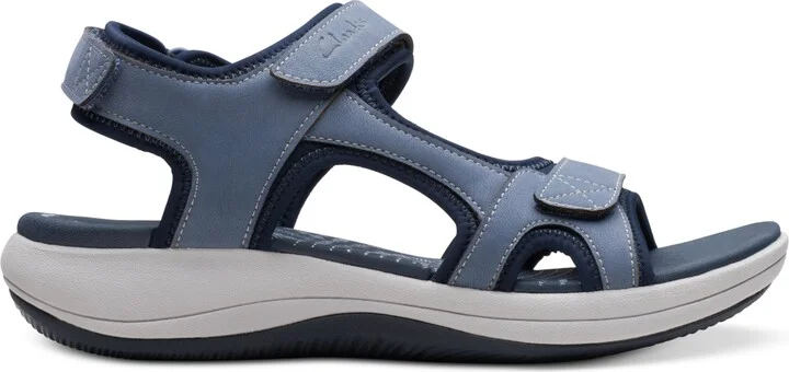 Clarks Women's Cloudsteppers Mira Bay Strappy Sport Sandals - Image 7
