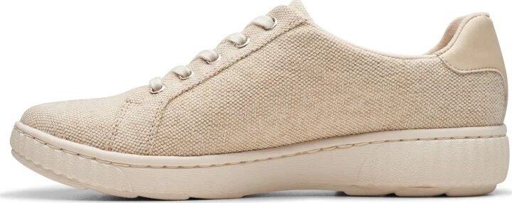 Clarks Women's Collection Caroline Echo Slip On Sneakers - Image 3