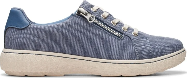 Clarks Women's Collection Caroline Echo Slip On Sneakers - Image 7