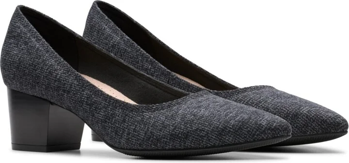 Clarks Women's Collection Ellanie Hope Pumps - Image 10