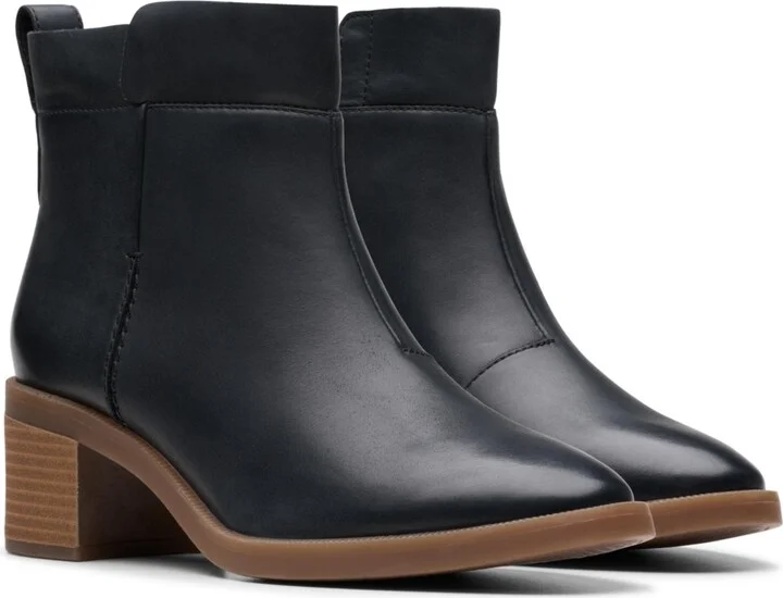 Clarks Women's Collection Lileigh Charm Boots - Image 10