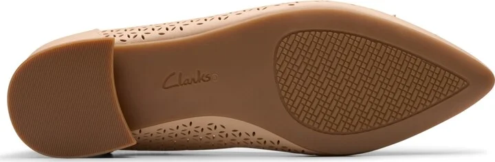 Clarks Women's Collection Natalyn Step Ballet Flats - Image 9