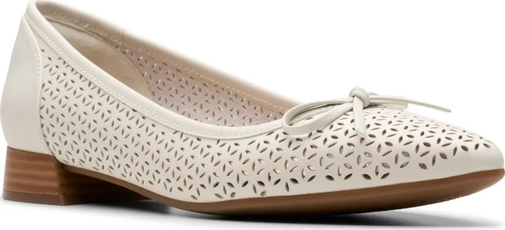 Clarks Women's Collection Natalyn Step Ballet Flats