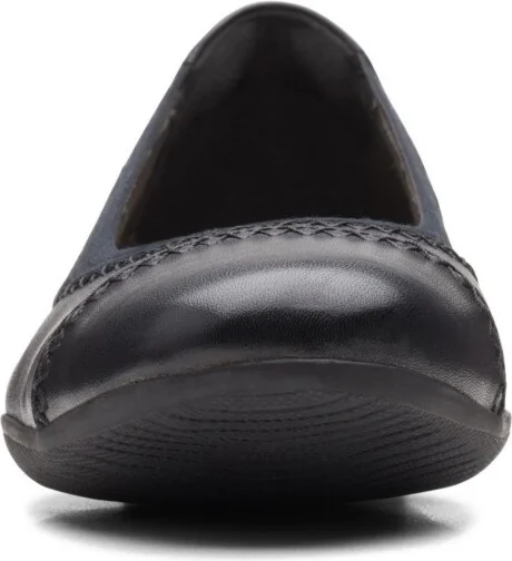 Clarks Women's Collection Sara Bay Flats - Image 6