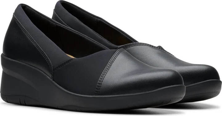 Clarks Women's Collection Suttyn Walk Shoes - Image 5